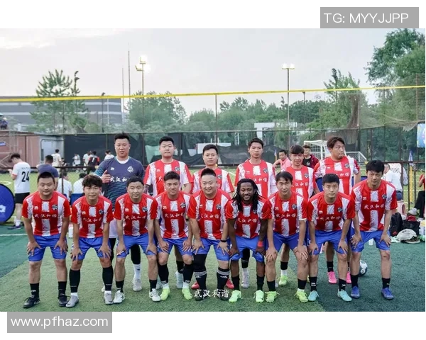 武汉足球队运营革新探索：从管理模式到球迷互动的全方位升级