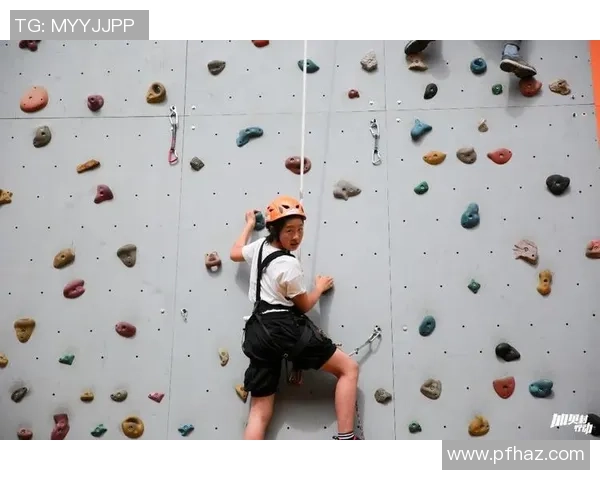 科学攀岩中的耐力训练技巧与方法全面解析与实践指导 科学攀岩中的耐力训练技巧与方法全面解析与实践指导